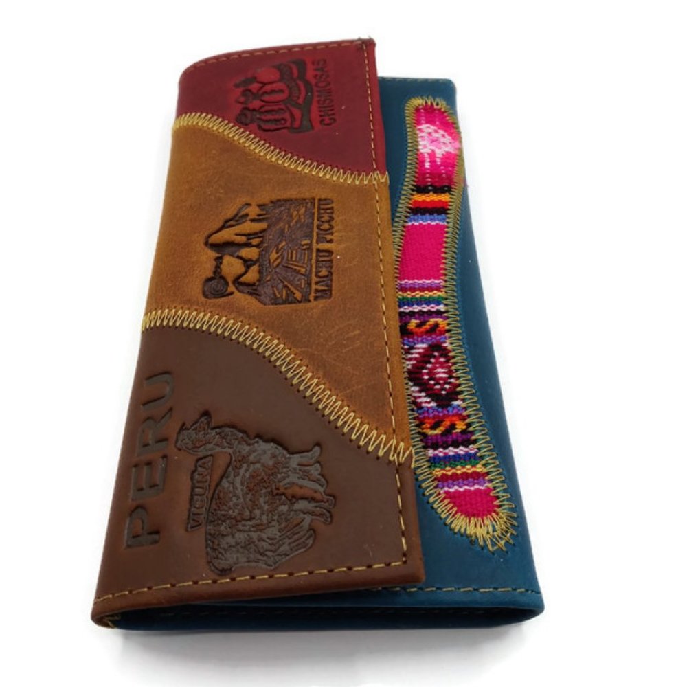 Handmade Leather Women's Wallet Andean Community - Picture 6 of 8